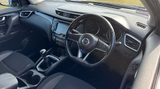 Nissan Qashqai 1.3 DiG-T Acenta Premium 5dr Petrol Hatchback